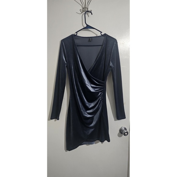 Shein Gray Velvet Wrap Dress Women M Sz 6  Holiday Party Festive Minimalist - Picture 3 of 9